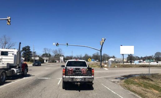 1536 Castle Hayne Rd Wilmington Nc 1/2 Mile N/O Hwy 74/76 E/S F/S Media