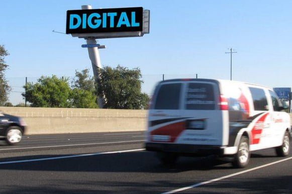 Location photo for Fulton Ave near Auburn Blvd & Fulton Ave (EB), North Sacramento (Sacramento)