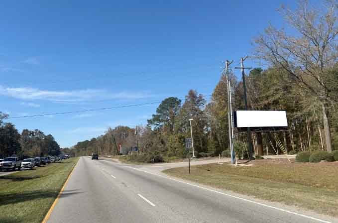3622 Savannah Highway (HWY17) N/S, 500 ft W/O Main Rd, E/F Media