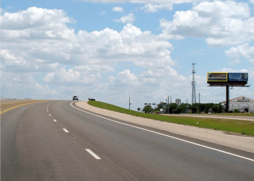 W/S FM 195 AT STAN SCHL PN 1 Media