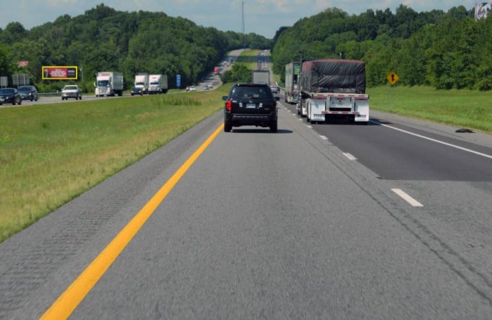 I-65 W/S .35 MILE N/O HWY 25 CROSS PLAINS EXIT 112 F/S Media