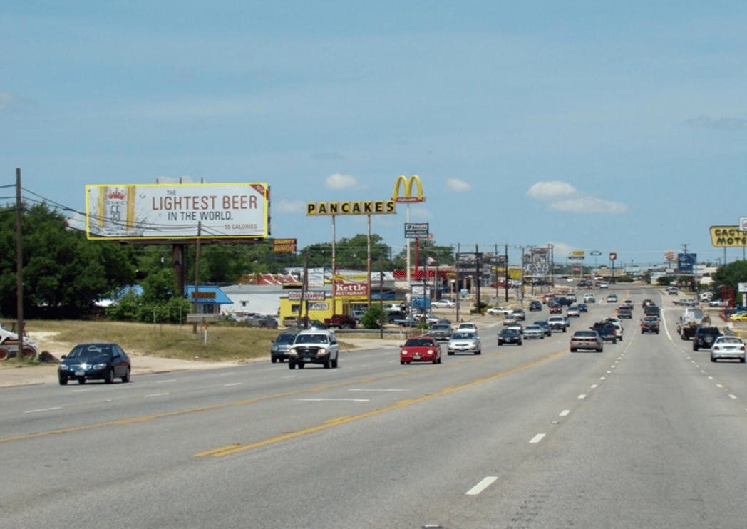 S/S BUS 190, 0.1 MI E/O AVE D FE Media