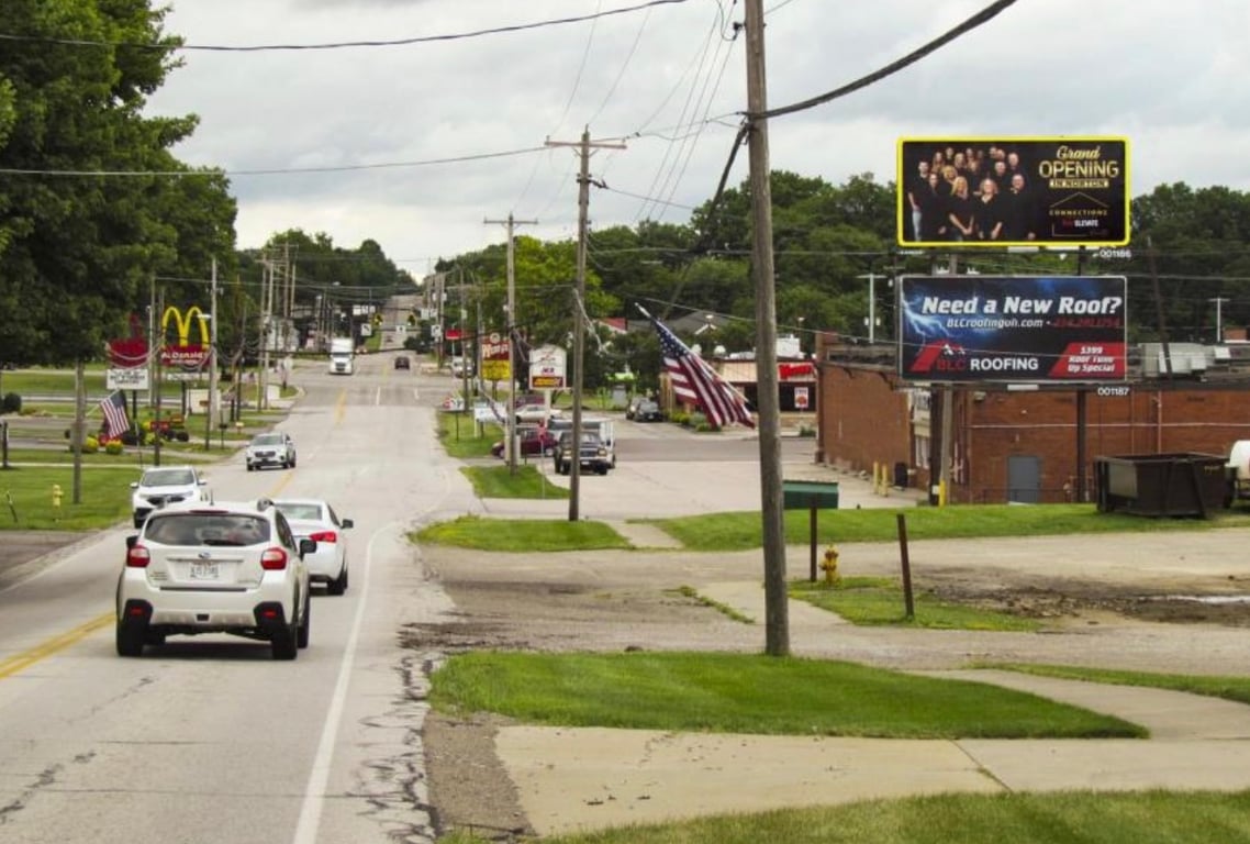 Greenwich Rd SS 900ft W/O Cleveland Massillon Rd F/W - 3 Media