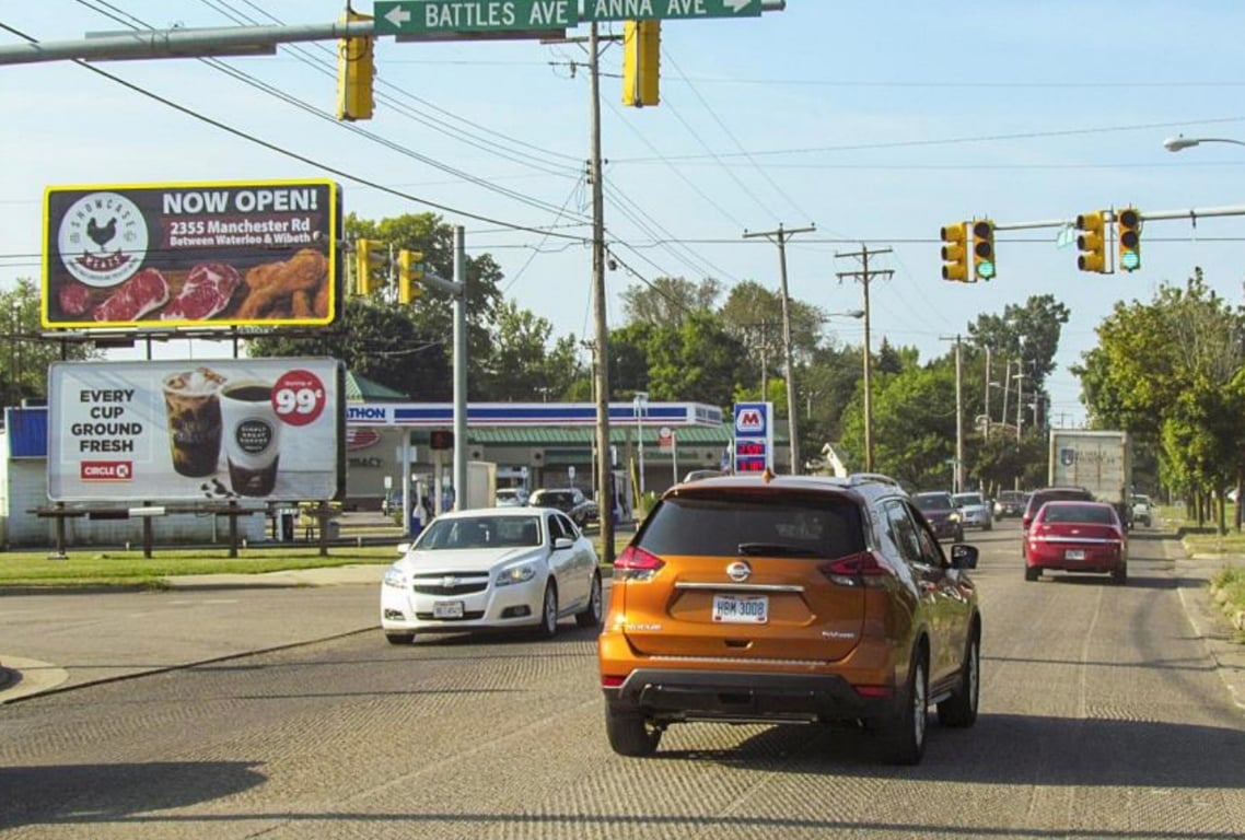 EAST AV ES 25FT S/O BATTLES AV F/N - 1 Media