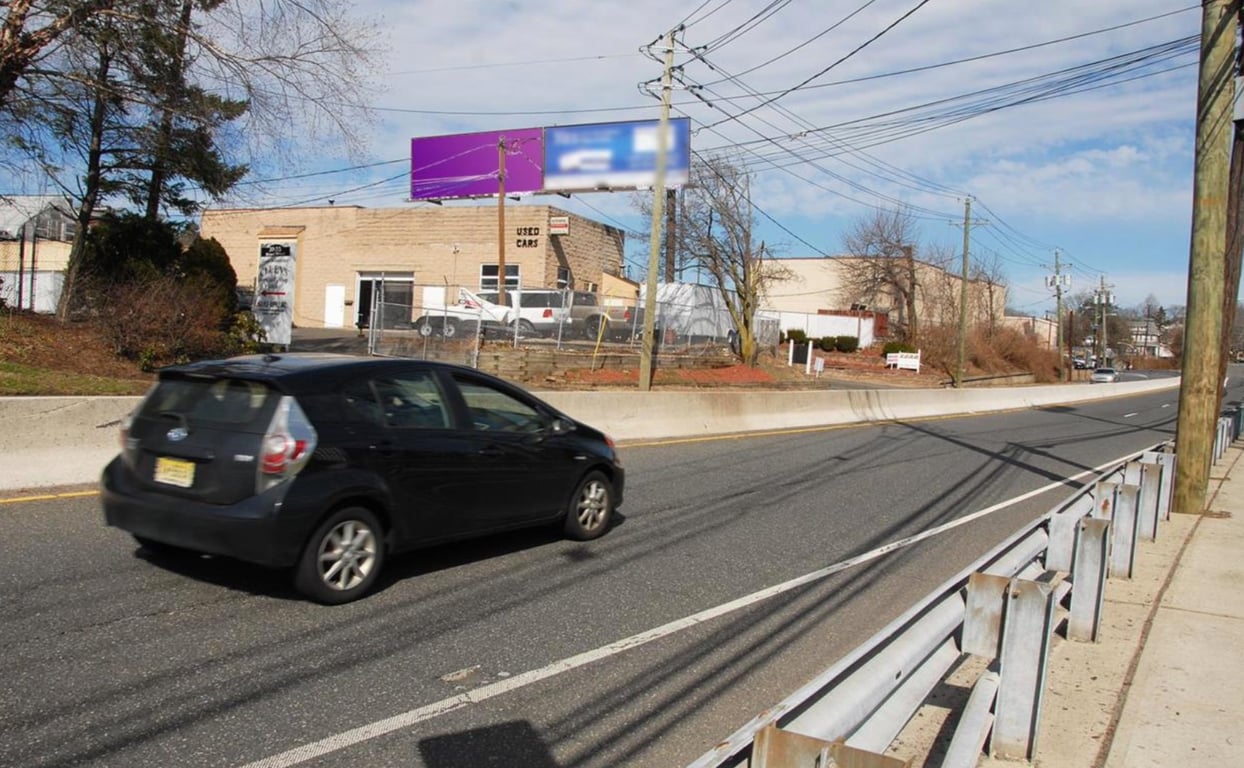 Location photo for Broad St near Foley Field (Bloomfield)