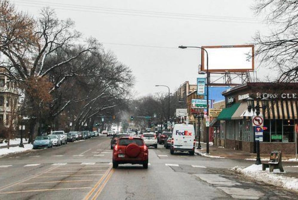 Location photo for Grand Ave near Julian H Sleeper House, Summit Hill (St Paul)