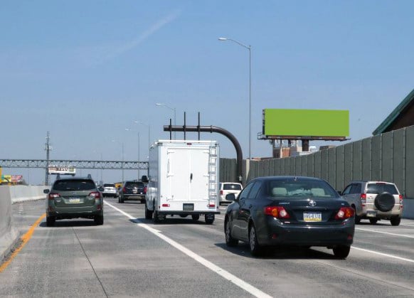 Location photo for Richmond St near Penn Treaty Park Place, North Philadelphia (Philadelphia)