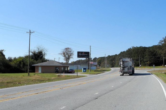 US HWY 13 25 ft S/O INT HWY 13 AND 58 ES Media