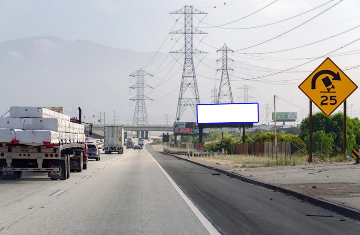 San Gabriel Fwy E/L N/O Live Oak F/S Media