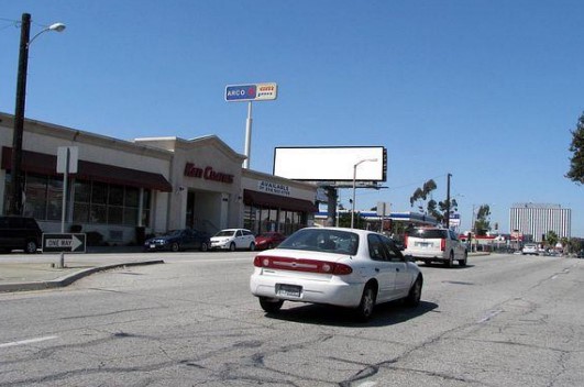 Location photo for E Foothill Blvd near Hastings Village (Pasadena)