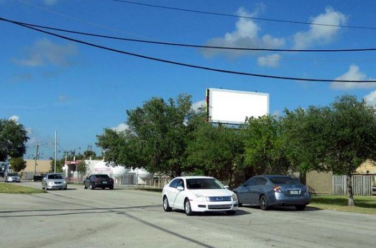 Location photo for N Flagler Ave near Busway & SW 312 St (Homestead)