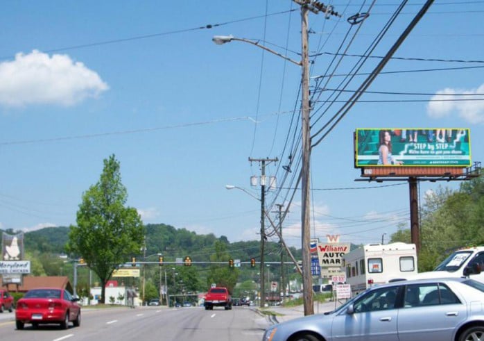 Location photo for Camp St near Bristol motor speedway (Bristol)