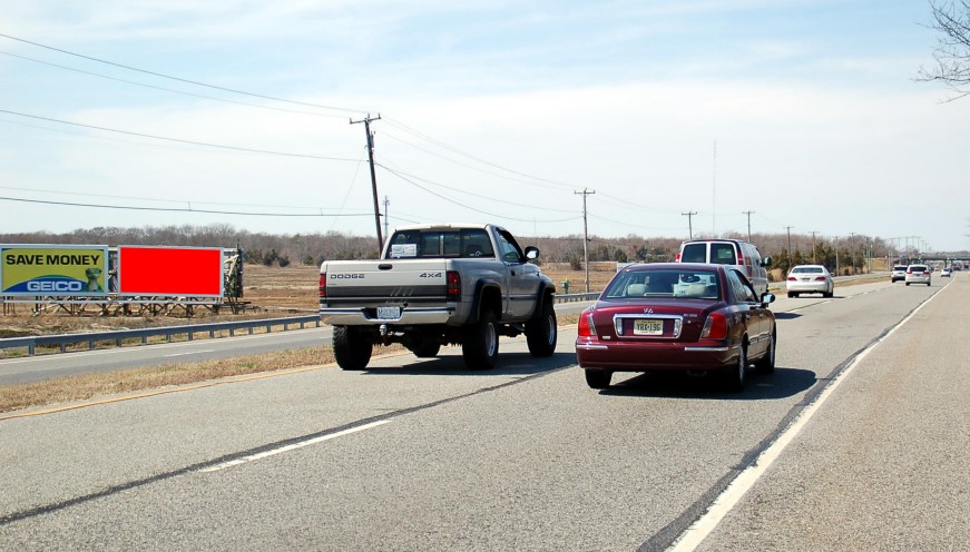 Rt 47, 0.5 Miles E/O Garden State Parkway Media