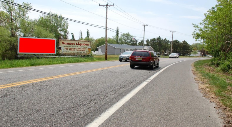 Broadway, 0.1 Miles N/O Stimpson Lane Media
