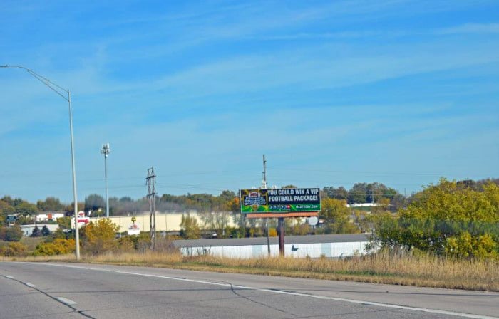 Location photo for J St SW near J St & 33rd Ave (Cedar Rapids)