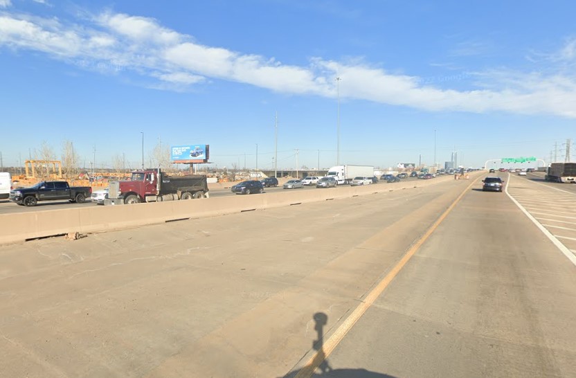 3301 W. I-40 885' W/O MAY AVE, NS/WF Media