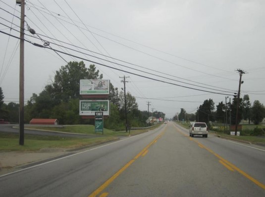 US 25N 1.3 mi S/O SR 192 WS F/S -Top Panel Media