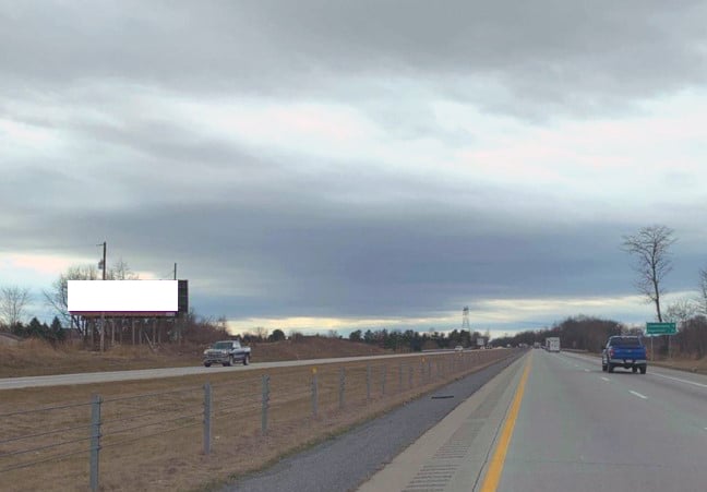 E/S I-81, .4 mi. S/O Rt 696 Shippensburg Exit 24, MM 23.5 F/N Media