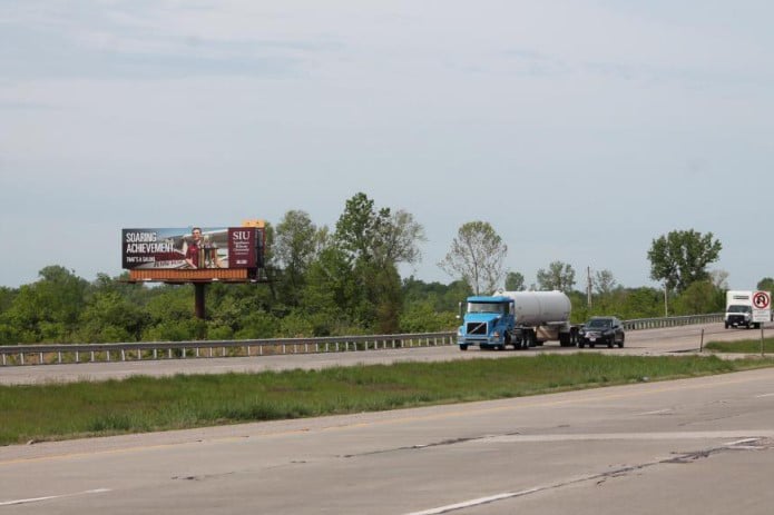 Location photo for Black Ln (Collinsville)