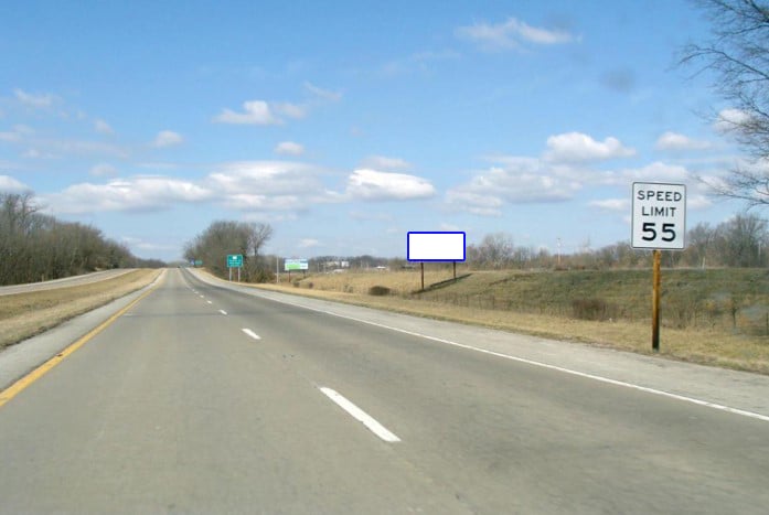 Hwy 15 .06 mi E/O Hwy 159 N/S F/E Media