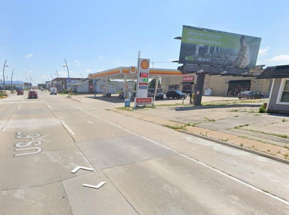 Location photo for State St near 10th St & State St (Bettendorf)