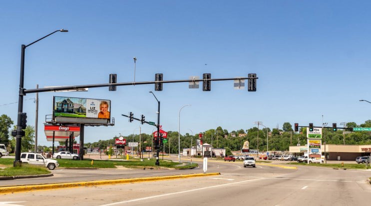 14th & Hamilton Blvd NWC S/F Media