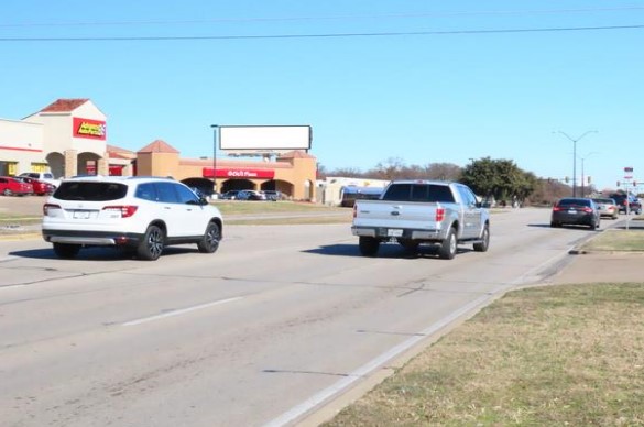 Location photo for Camp Bowie Blvd near Camp Bowie & Bigham, Ridglea North (Fort Worth)