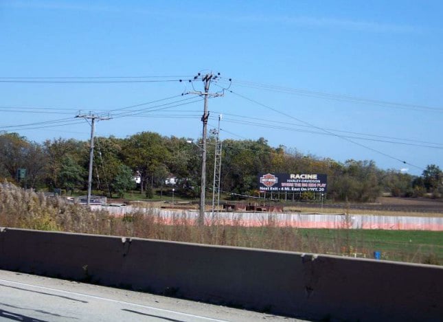 Location photo for SE Frontage Rd (Sturtevant)