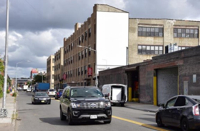 Location photo for Johnson Ave near Morgan Av, Bushwick (Kings County)