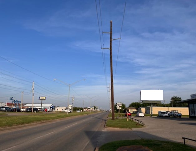 2407 SW Lee Blvd Media