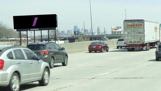 I-35 @ Mill Street W/S F/S Media