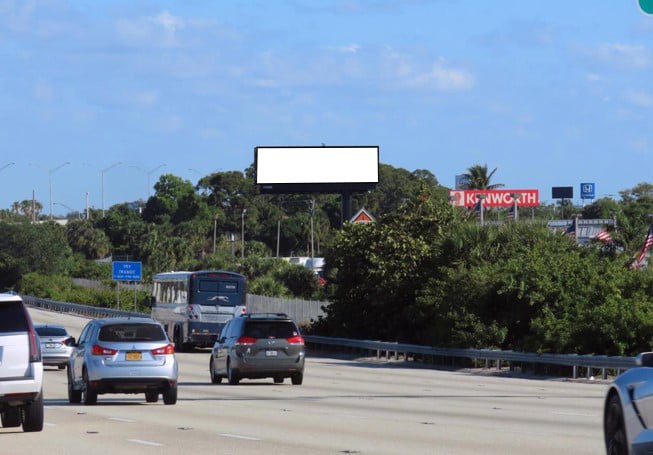 I-95 2640.00 ft S/O Blue Heron Blvd E/S F/S Media