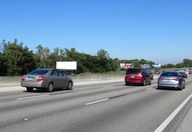 Turnpike 3.00 mi N/O Boca Raton Rd W/S F/S Media