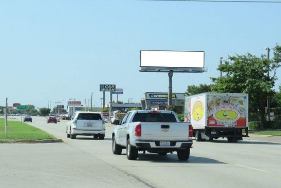 Location photo for Alta Mere Dr near Alta Mere & Elizabeth (Fort Worth)