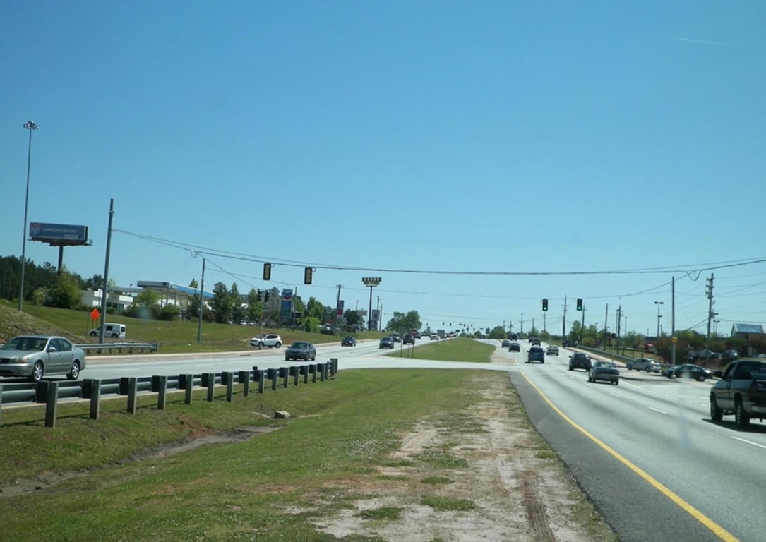 Location photo for Hampton Way near Newnan Pavilion (Newnan)