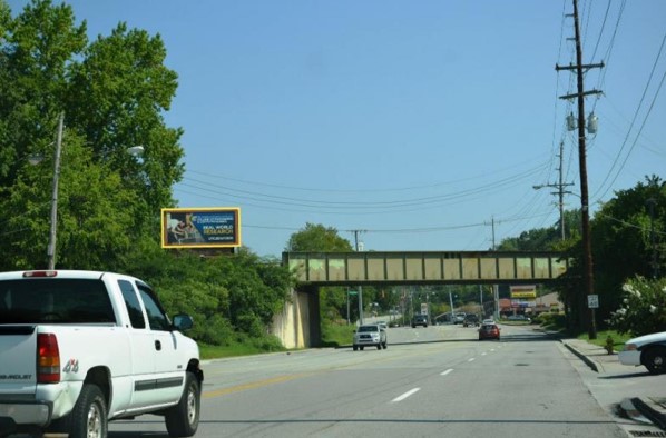 Hixson Pike 0.1 mi S/O Intermont Rd WS Media