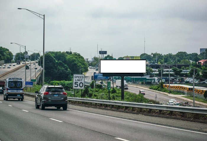 I-91 1800 ft S/O Middletown Ave W/S F/N Media