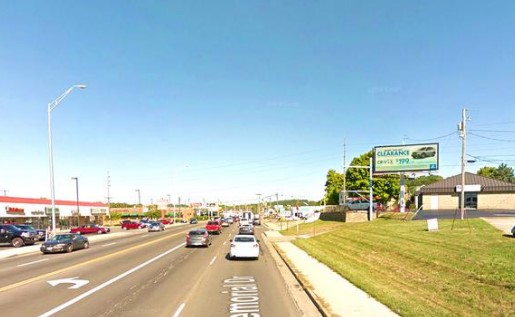 Memorial Dr s/o Fair Ave. Media