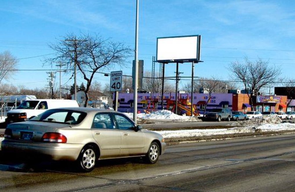 Location photo for W Appleton Ave near Silver Spring & Appleton, Valhalla (Milwaukee)