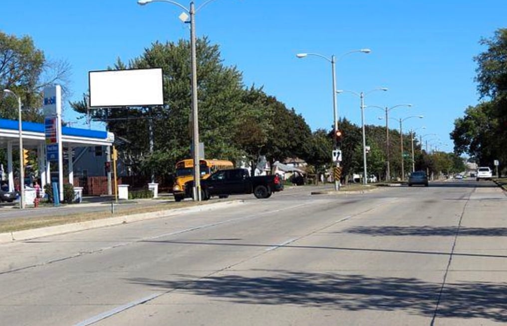 Location photo for W Howard Ave near S20 & Howard, Morgandale (Milwaukee)