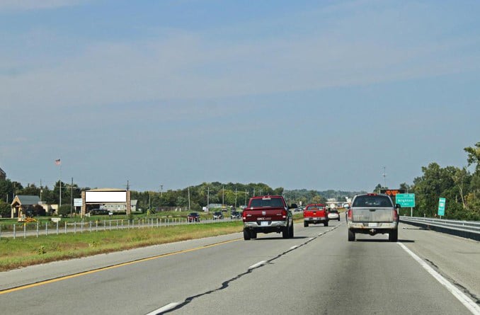 US-23 2.1 mi S/O I-96 Fwy W/S F/S Media