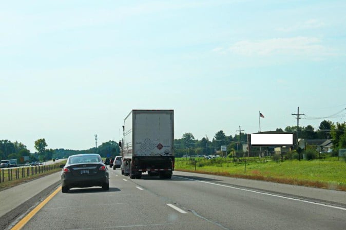 US-23 2.1 mi S/O I-96 Fwy W/S F/N Media