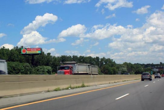 I-94 885 ft E/O Huron St. NS Media