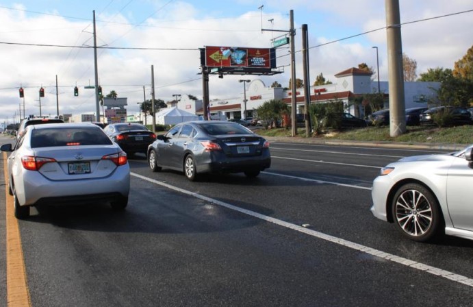 Location photo for W Sand Lake Rd near Hookah Outlet (Pine Castle)