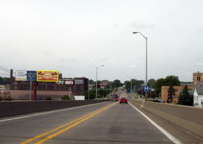 Location photo for 8th Ave S near Library (Clinton)