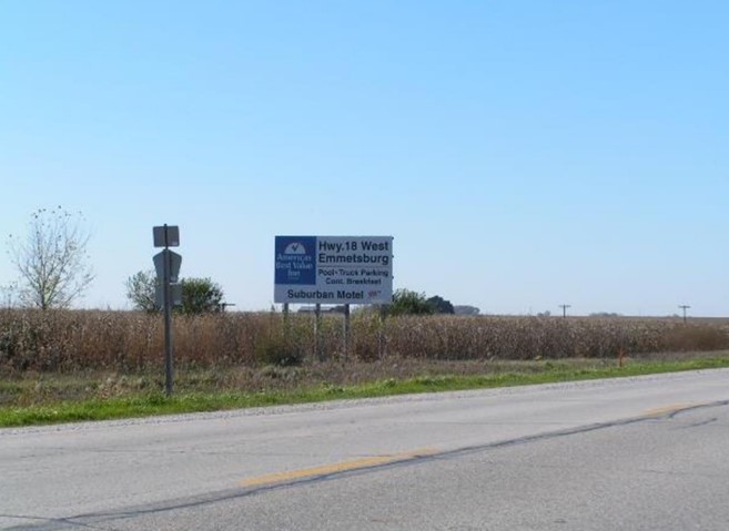 US 18 4.2 mi W/O SR 15 SS Media