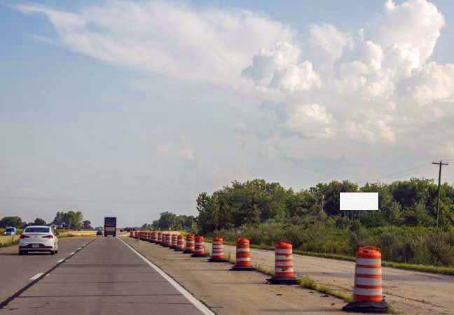 e/s 23, .2 N Delaware State Park F/S Media