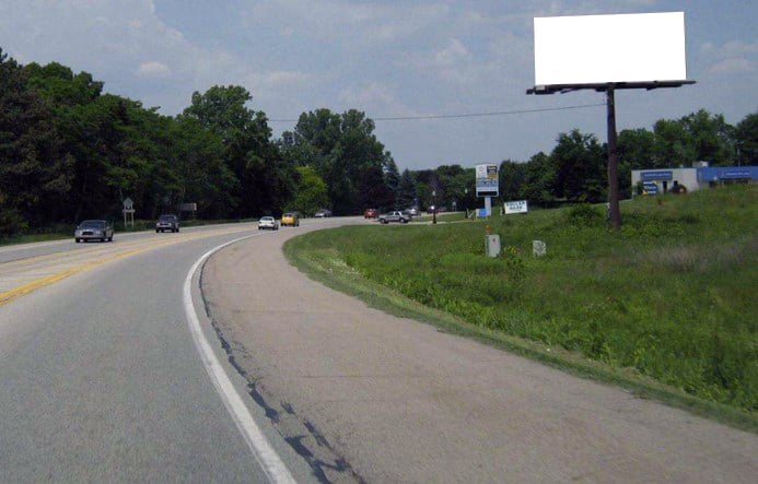 M-66 1 mi N/O Bellview Dr (S/O Ionia) ES F/S Media