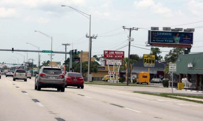 Location photo for S Cleveland Ave near S Cleveland Ave & Oak Dr (Fort Myers)