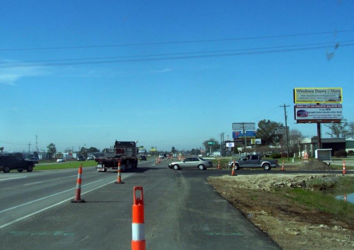 E/S HWY 90 S/O VEROT, LOC 2 F/S TOP Media